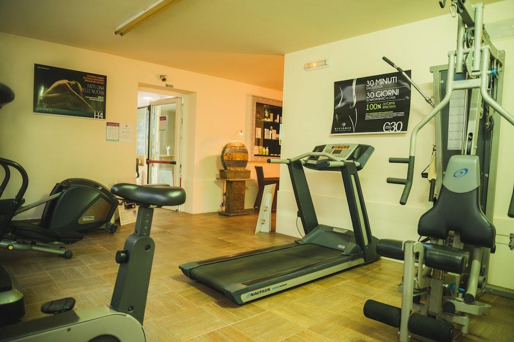 Spa Hotel Splendid Sole Манерба-дель-Гарда Екстер'єр фото